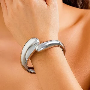 Creative WaterDrop Bracelet Cuff Open