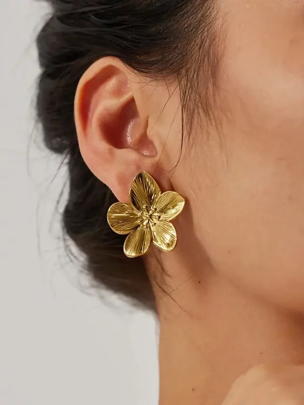 Vintage Flower Stylish Earrings Stainless Steel